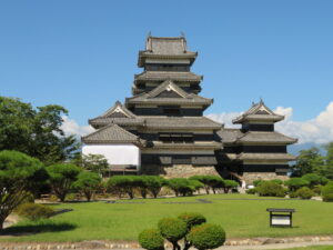 画像: 【8月28日～10月27日】天守塗装部分の塗替え工事実施のお知らせ